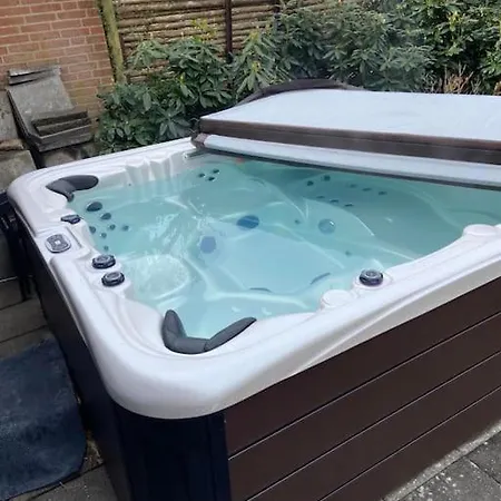 דירה Raekkehus Taet Pa Skov, So Og By