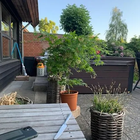 Leilighet Raekkehus Taet Pa Skov, So Og By